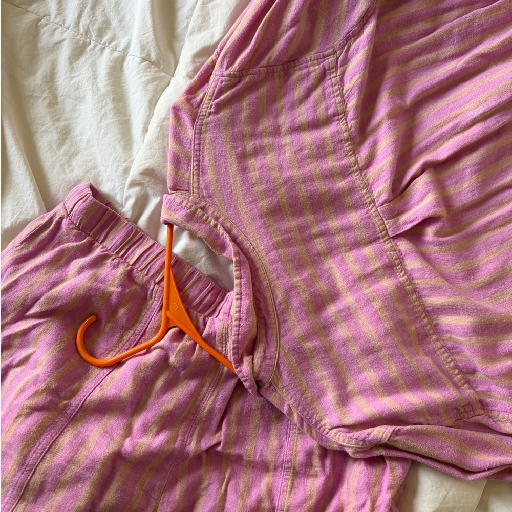 Universal Thread Pink Striped Button Down Shirt A… - image 5
